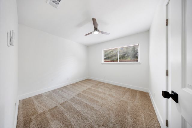 1414 Park East Drive, Garland, TX 75043