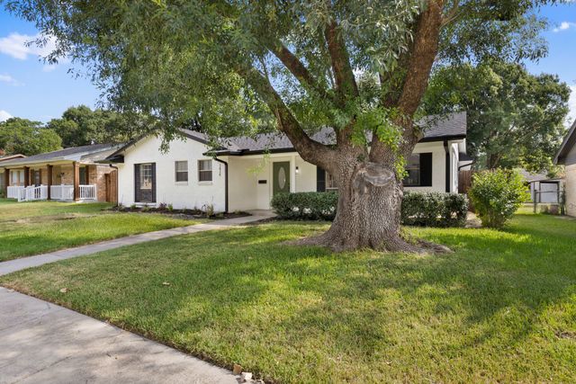 1414 Park East Drive, Garland, TX 75043
