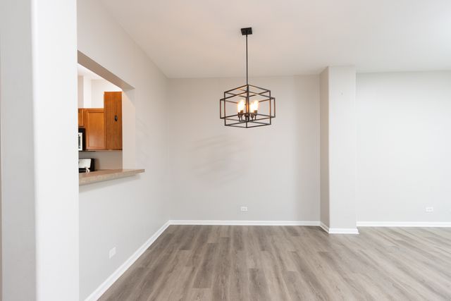 1369 New Haven Drive, Cary, IL 60013