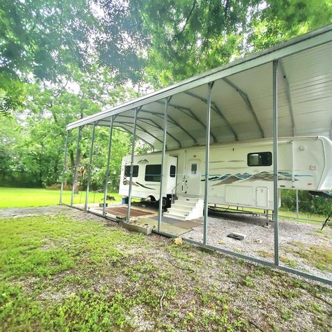 109 N Union Avenue, Mountain View, AR 72560