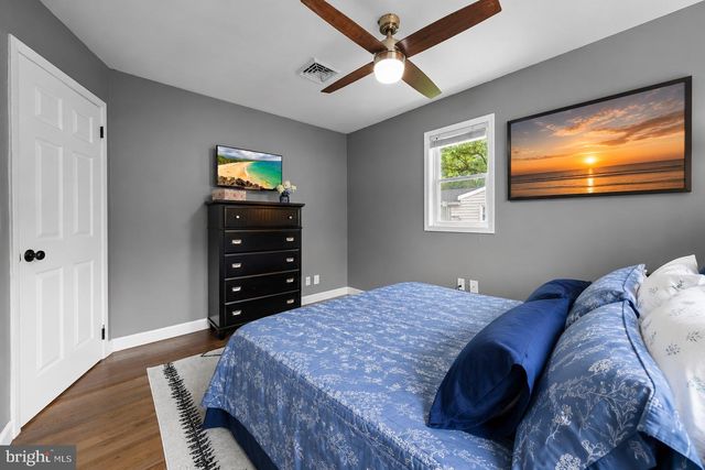 12 BLUE SPRUCE DR, Jackson, NJ 08527