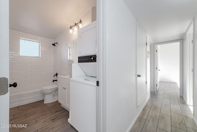 6909 E Oberlin Drive, Tucson, AZ 85710