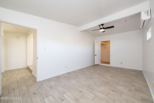 6909 E Oberlin Drive, Tucson, AZ 85710