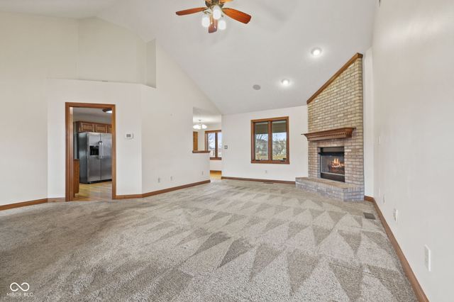 5260 Heritage Lane, Greenwood, IN 46142