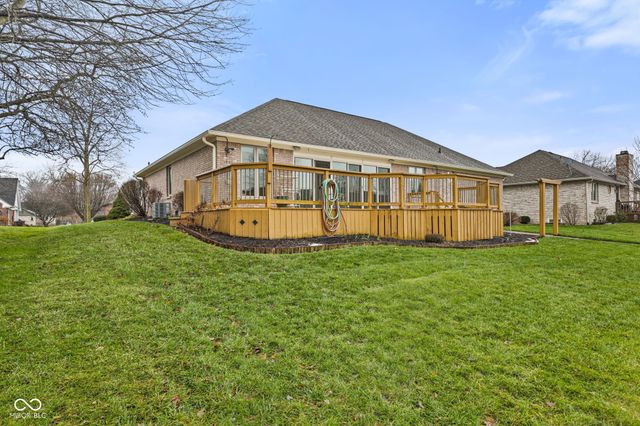 5260 Heritage Lane, Greenwood, IN 46142