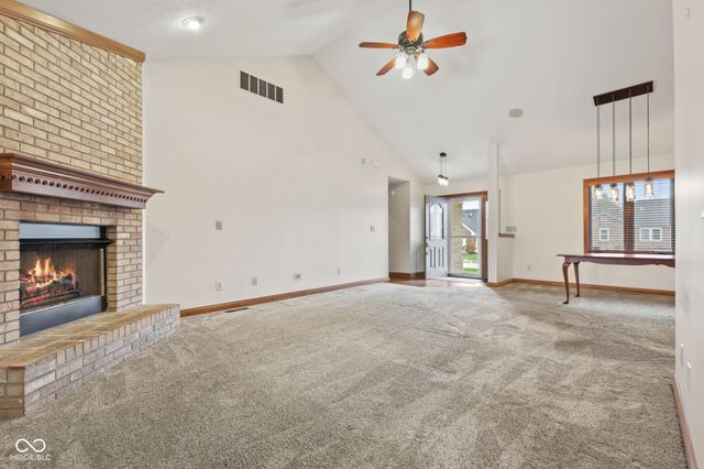 5260 Heritage Lane, Greenwood, IN 46142