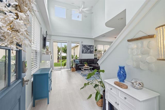 10606 DRAYTON COURT, Tampa, FL 33626