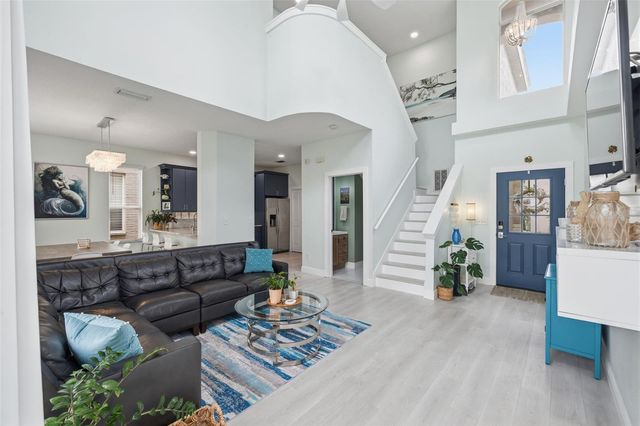 10606 DRAYTON COURT, Tampa, FL 33626