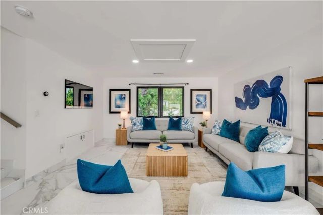 3890 Shadow Grove Road, Pasadena, CA 91107