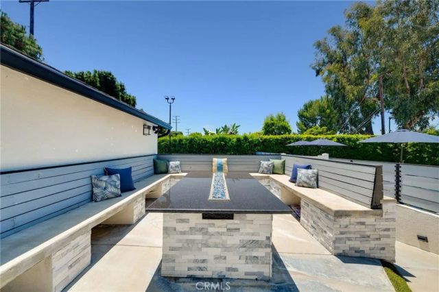 3890 Shadow Grove Road, Pasadena, CA 91107