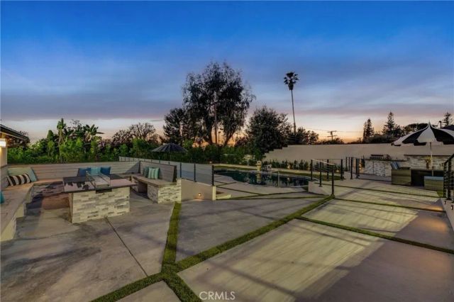3890 Shadow Grove Road, Pasadena, CA 91107