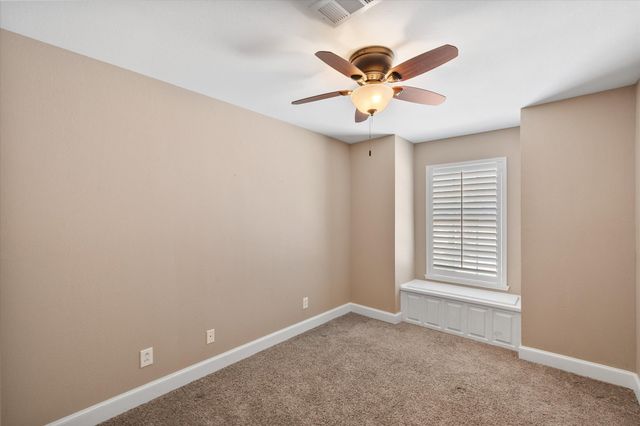 1239 Falcon Trail, Bedford, TX 76021
