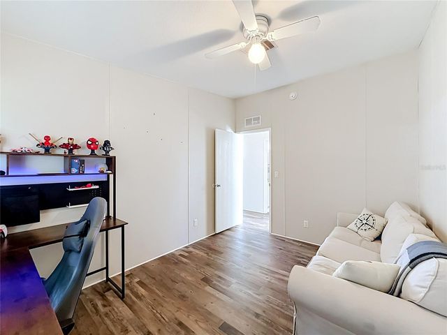 25110 ALAMANDA DR, Astatula, FL 34705
