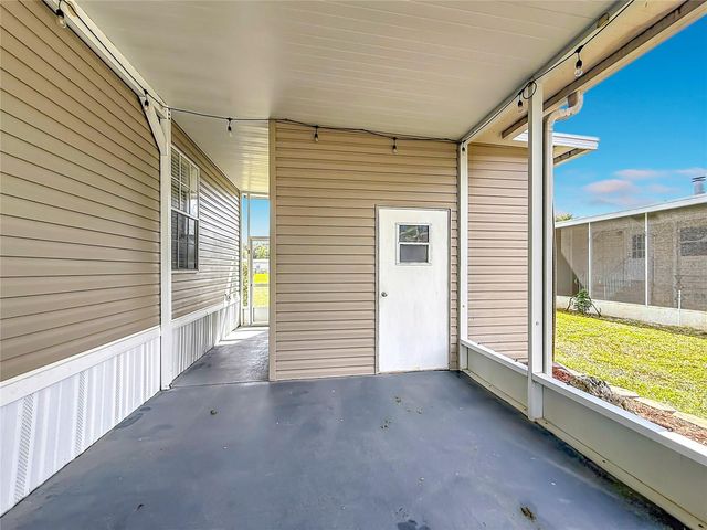 25110 ALAMANDA DR, Astatula, FL 34705