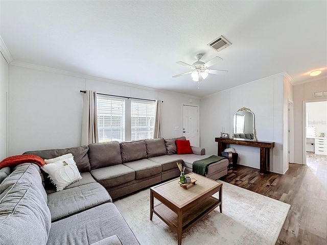 25110 ALAMANDA DR, Astatula, FL 34705