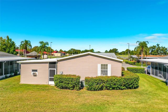 25110 ALAMANDA DR, Astatula, FL 34705