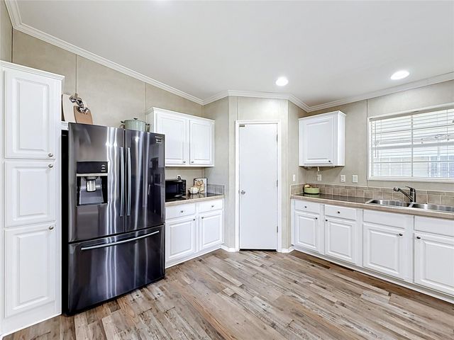 25110 ALAMANDA DR, Astatula, FL 34705