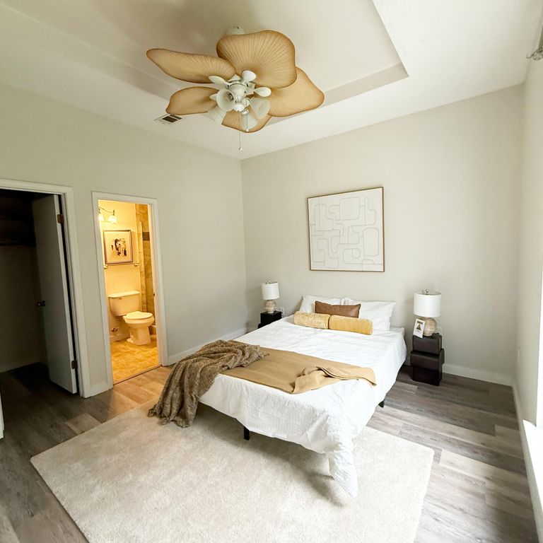 1912 N Pearl Street Street, Crestview, FL 32536