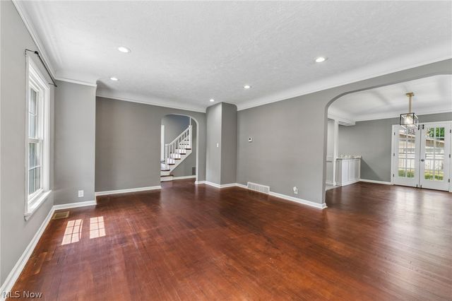 16809 Scottsdale Boulevard, Shaker Heights, OH 44120