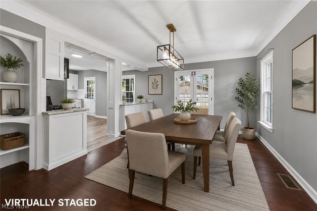 16809 Scottsdale Boulevard, Shaker Heights, OH 44120