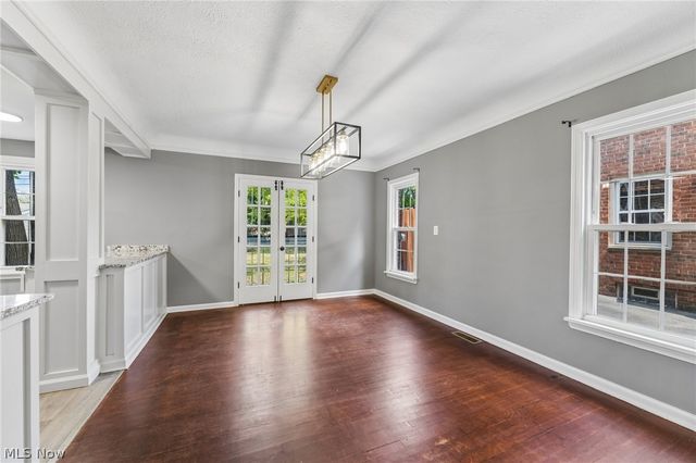 16809 Scottsdale Boulevard, Shaker Heights, OH 44120