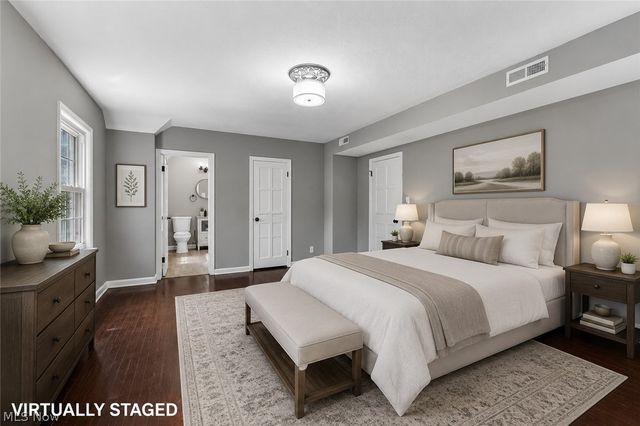 16809 Scottsdale Boulevard, Shaker Heights, OH 44120