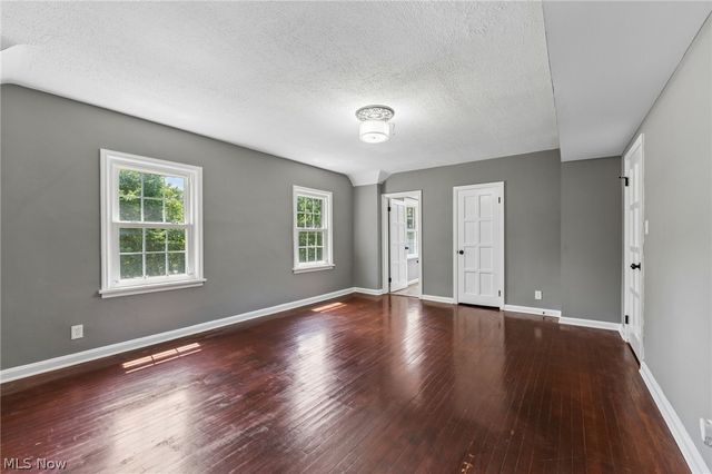 16809 Scottsdale Boulevard, Shaker Heights, OH 44120