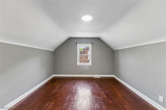 16809 Scottsdale Boulevard, Shaker Heights, OH 44120