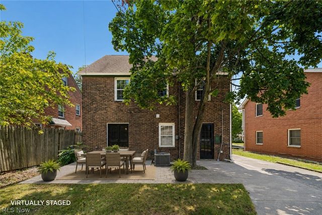 16809 Scottsdale Boulevard, Shaker Heights, OH 44120