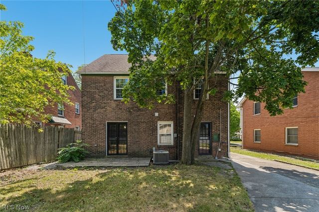 16809 Scottsdale Boulevard, Shaker Heights, OH 44120
