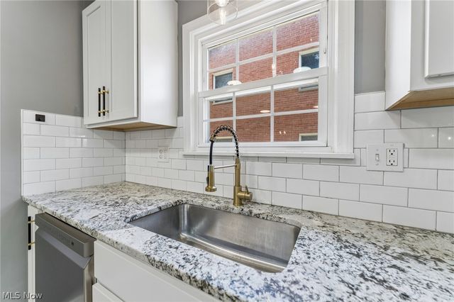 16809 Scottsdale Boulevard, Shaker Heights, OH 44120