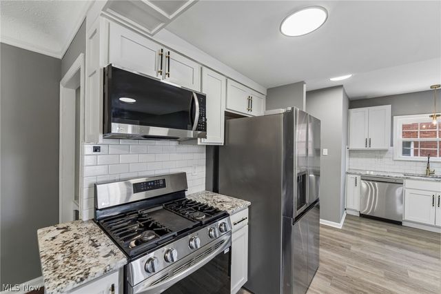 16809 Scottsdale Boulevard, Shaker Heights, OH 44120