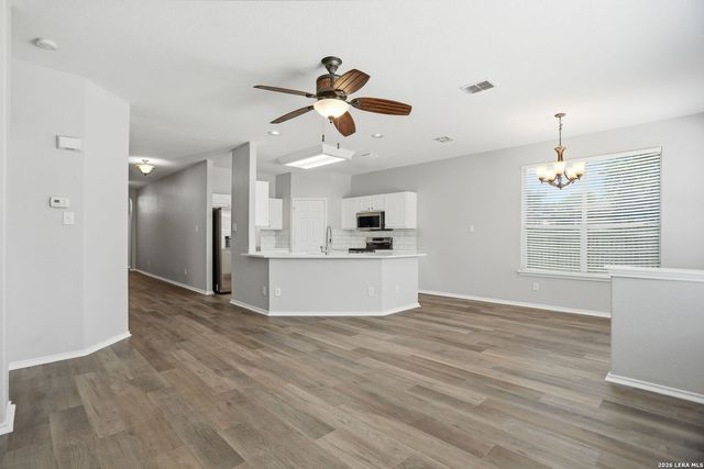 6103 Briscoe Leaf, San Antonio, TX 78253