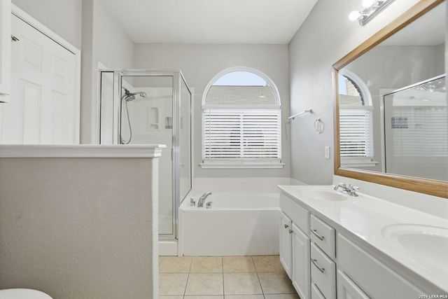 6103 Briscoe Leaf, San Antonio, TX 78253