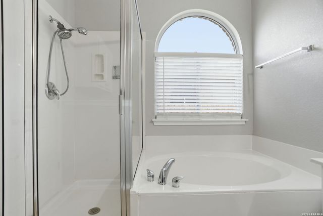 6103 Briscoe Leaf, San Antonio, TX 78253