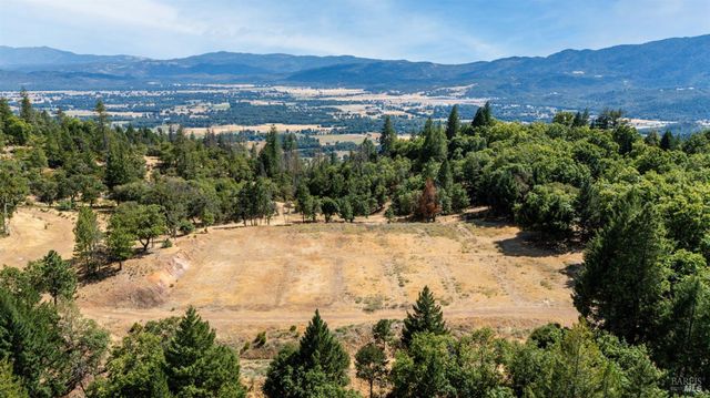 78611 Mina Rd, Covelo, CA 95428