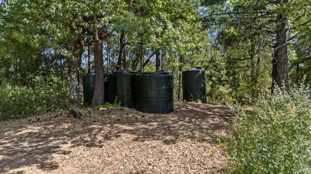 78611 Mina Rd, Covelo, CA 95428