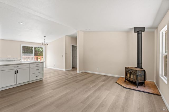 78611 Mina Rd, Covelo, CA 95428