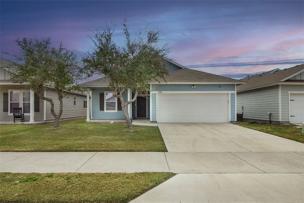 1911 Estes Flats Dr, Aransas Pass, TX 78336 — exterior