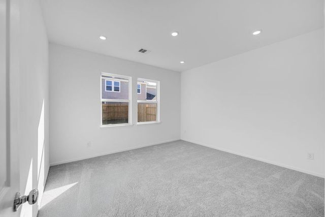 135 Daylight Crest Drive, Crosby, TX 77532