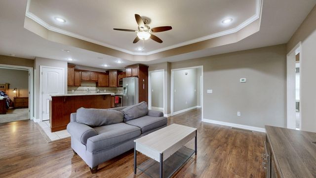 284 Palm Hills Drive, Richmond, KY 40475