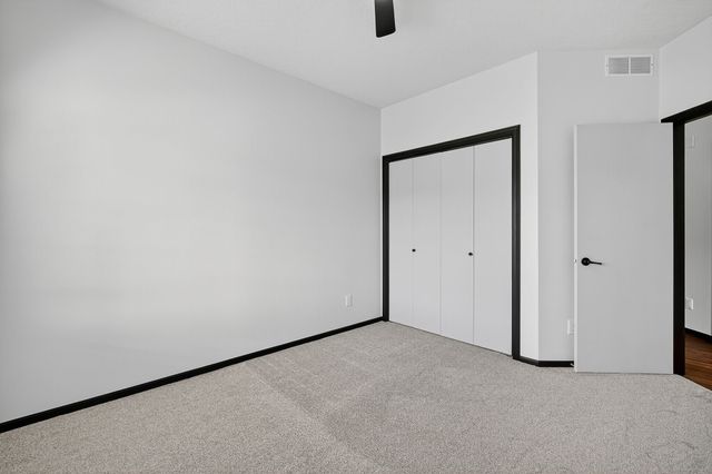 950 67th Street 120, West Des Moines, IA 50266