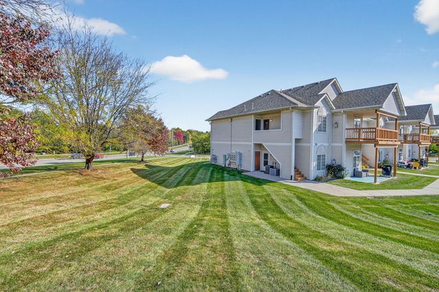 950 67th Street 120, West Des Moines, IA 50266