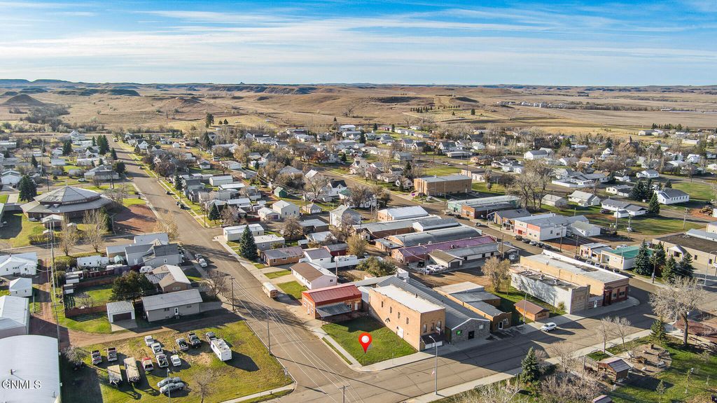 122 South Avenue E, Glen Ullin, ND 58631 photo 10