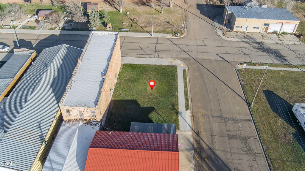 122 South Avenue E, Glen Ullin, ND 58631 photo 4