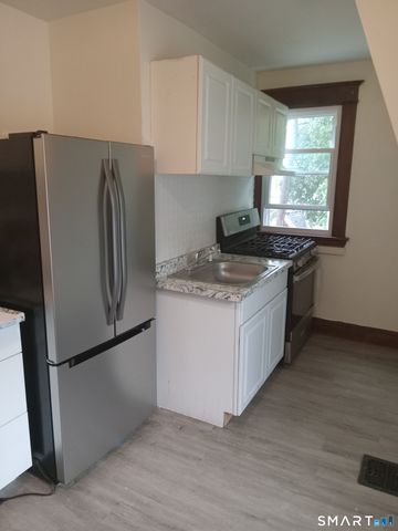 1412-1414 Dixwell Avenue D, Hamden, CT 06514