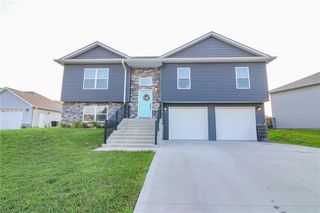 1014 Golden Eagle Circle, Holden, MO 64040
