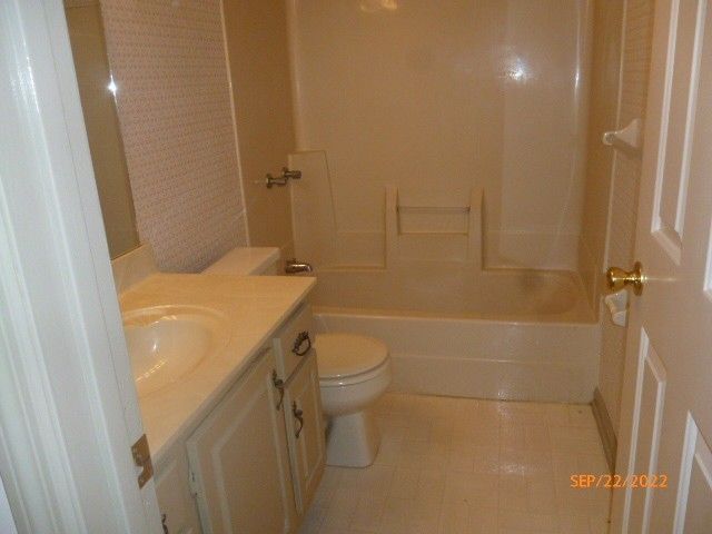 307 Village Ln, W, Dickson, TN 37055