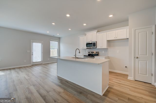 264 Sanctuary Drive, Mcdonough, GA 30253