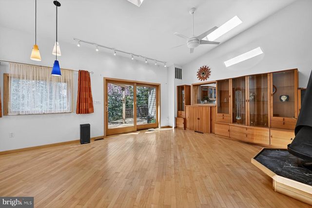 561 ARUNDEL DR, Severna Park, MD 21146